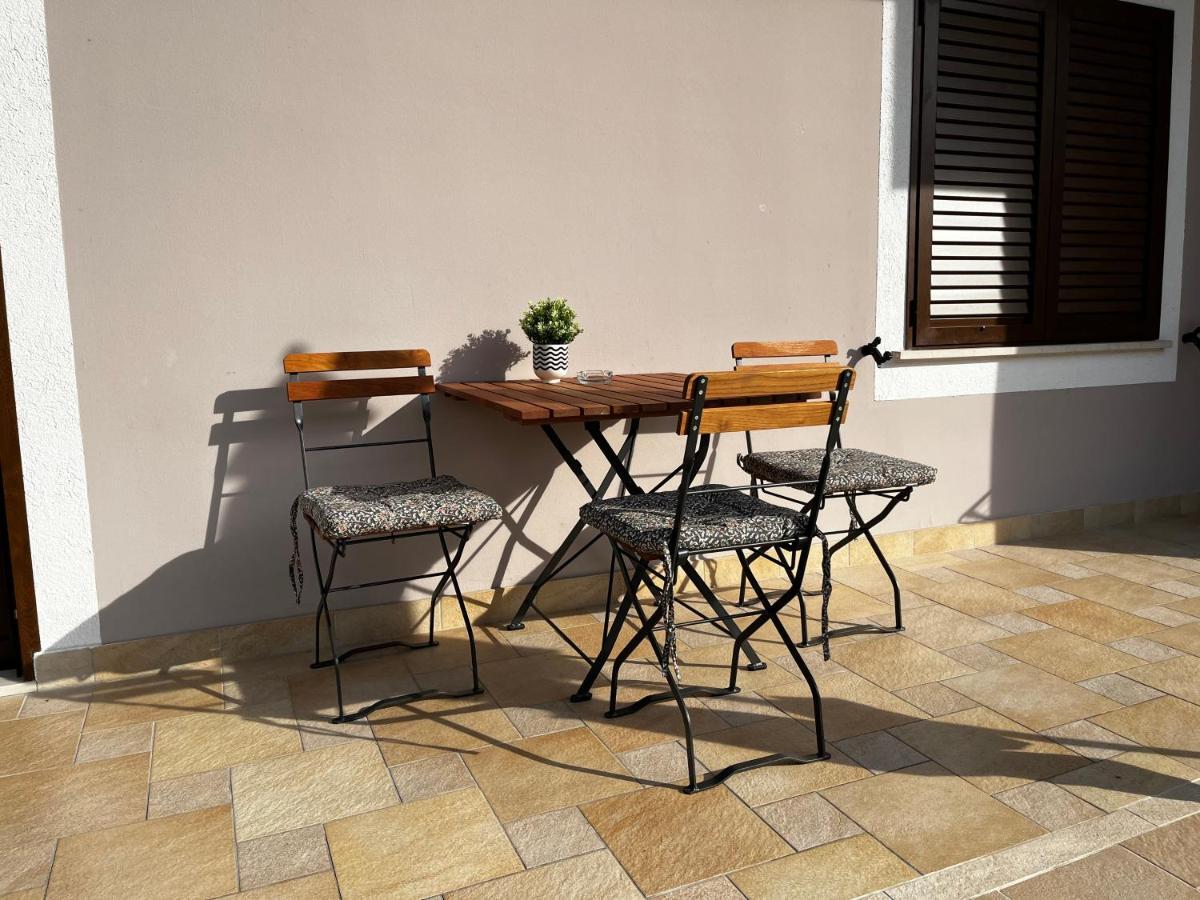 זאדאר Apartment Lina מראה חיצוני תמונה