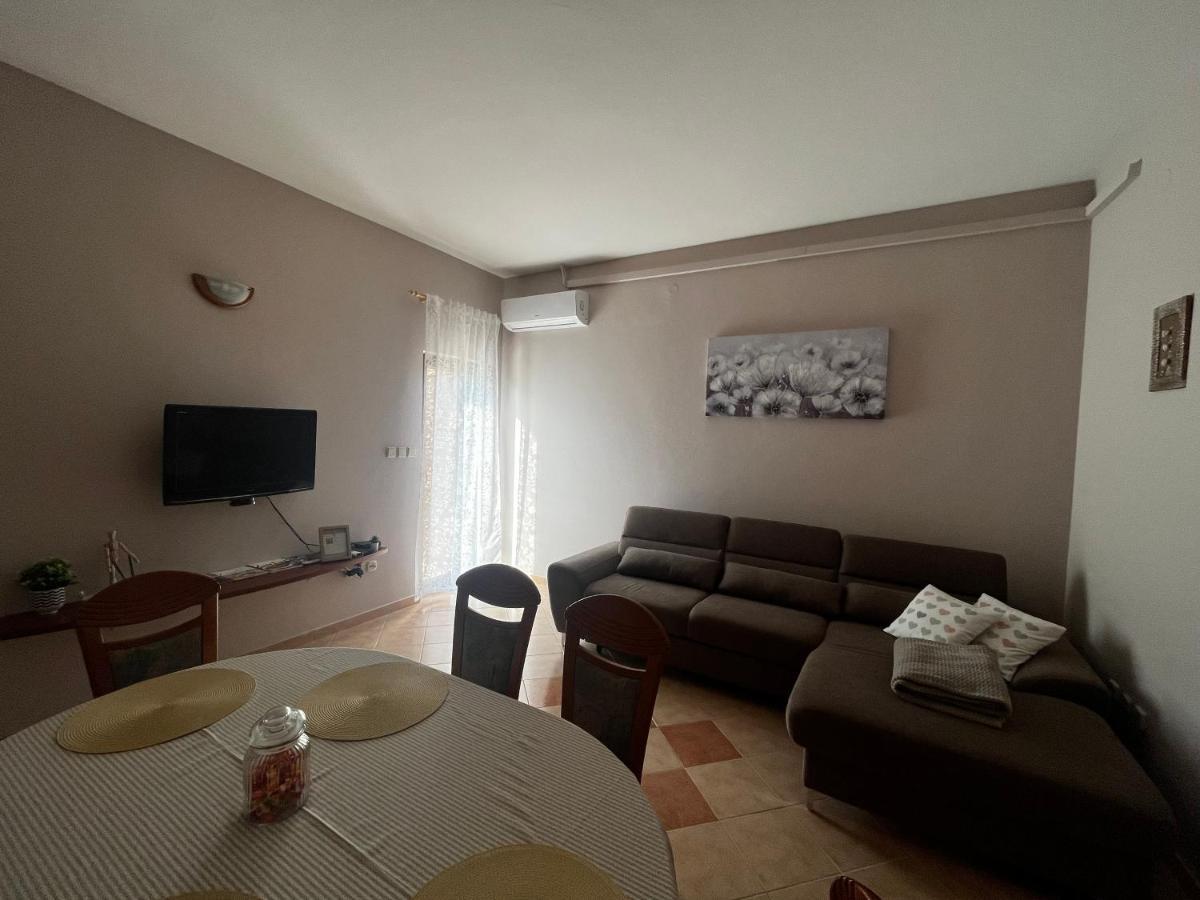 זאדאר Apartment Lina מראה חיצוני תמונה